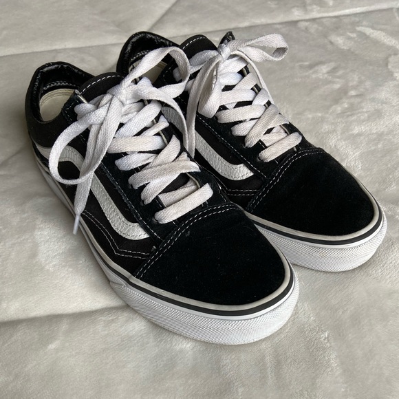 Vans Shoes - Vans Old Skool Shoes